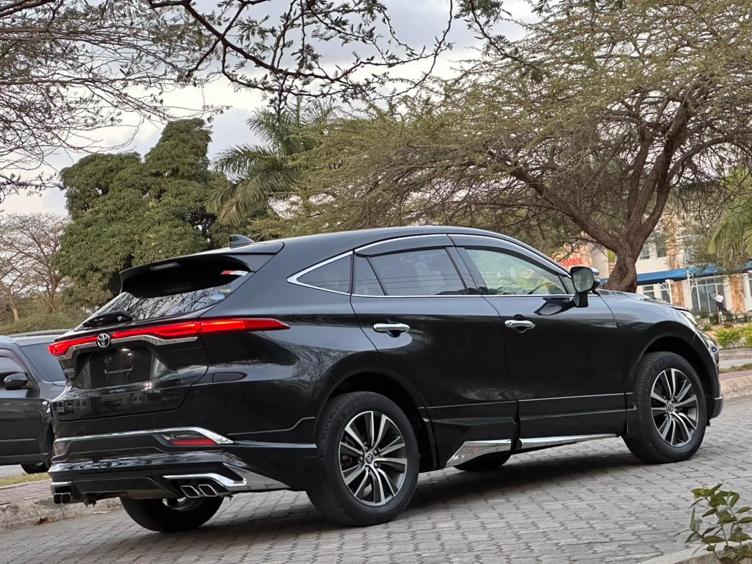 Toyota Harrier G package thumbnail 3
